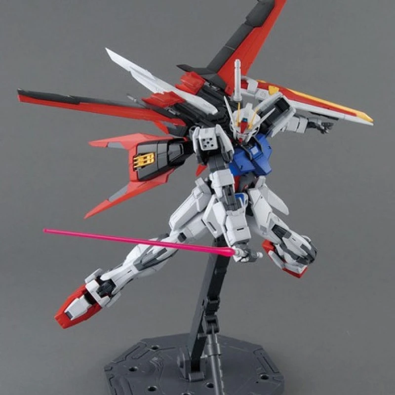 Gundam Aile Strike - Master Grade 5 Gundam Aile Strike - Master Grade – Image 3